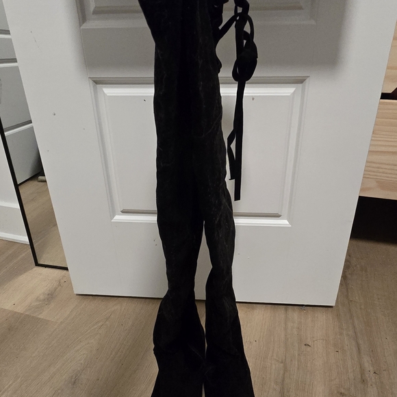 Black Sued Over-the-Knee Boots With Lace Back. Worn Once Size 10 SOLD - Picture 5 of 5